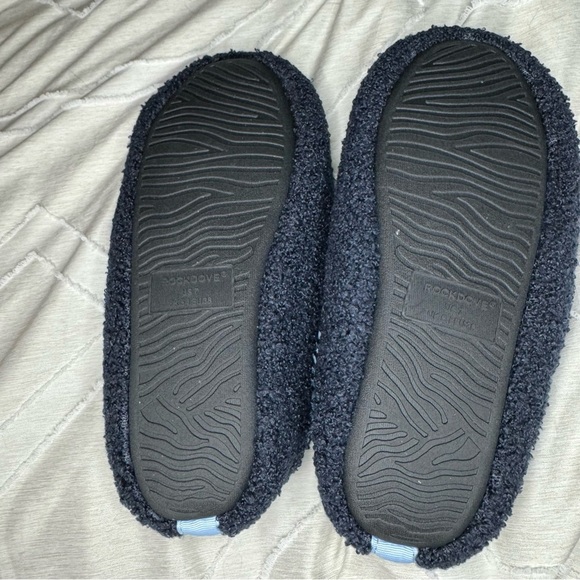 Rock dove navy blue slippers size 7 NWOT - Picture 3 of 4